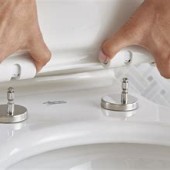 American Standard Self Cleaning Toilet Seat
